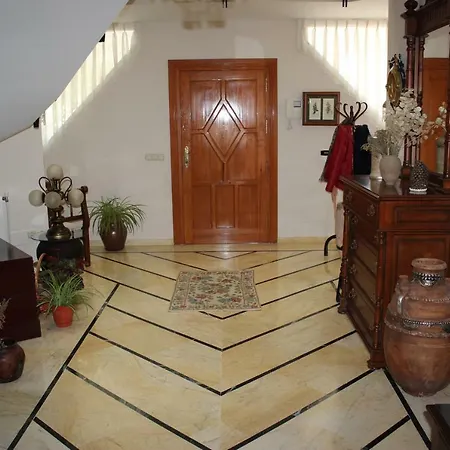 Bel-air. Lujo. Villa Estepona